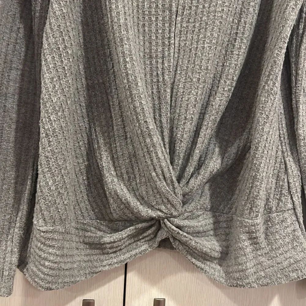 Soft Long sleeve - Picture 2 of 6